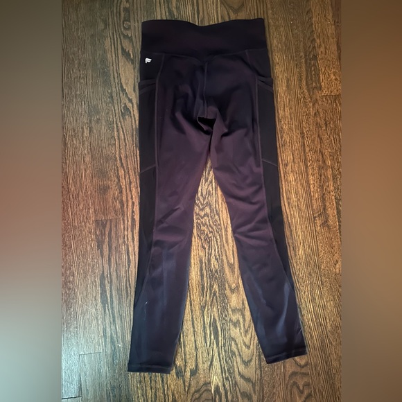 NWT Fabletics Trinity Mid-Rise Pocket 7/8 Leggings XS - Picture 3 of 10